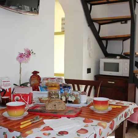 5 Terre - La Giuditta - Oda ve Kahvaltı