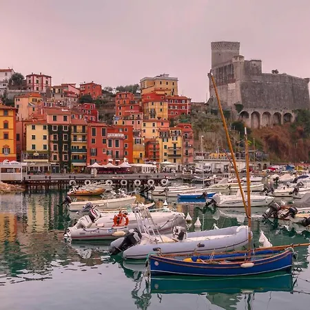 5 Terre - La Giuditta - Oda ve Kahvaltı *